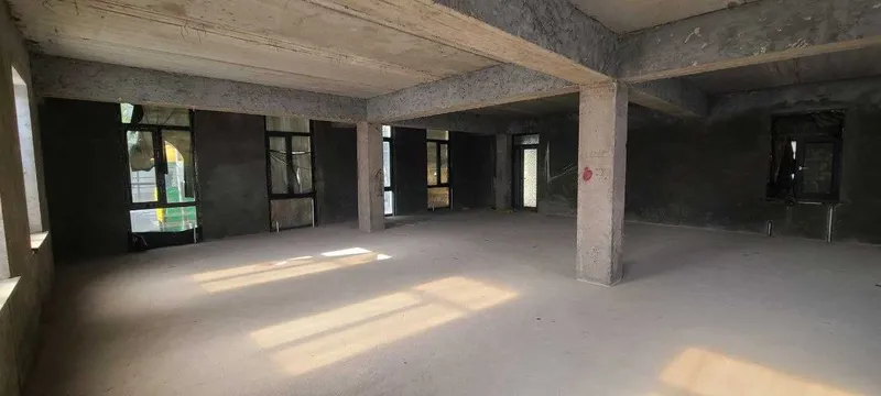 СРОЧНАЯ ЦЕНА! 916 кв.м нежилое здание в Яккасарайском районе — фото 2