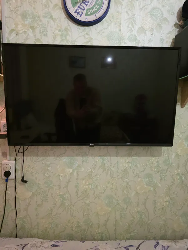 Телевизор LG 43