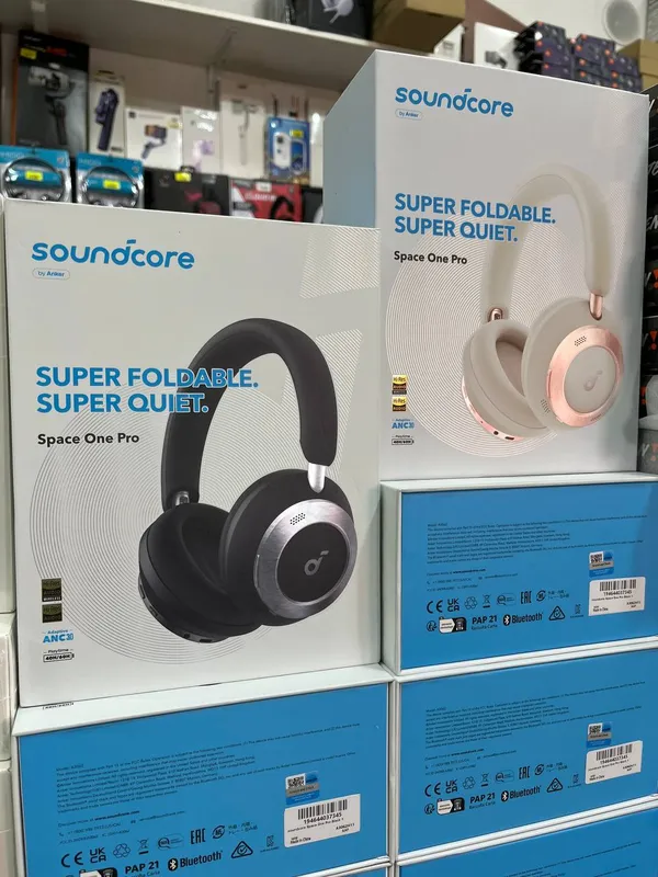 Наушники Soundcore by Anker Space one Pro