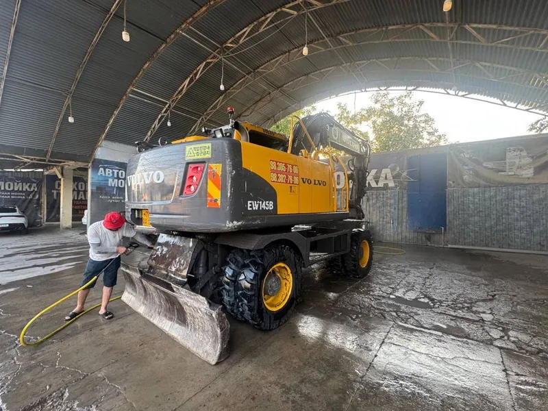 Ekskavator volvo 1 Ekskavator volvo 1