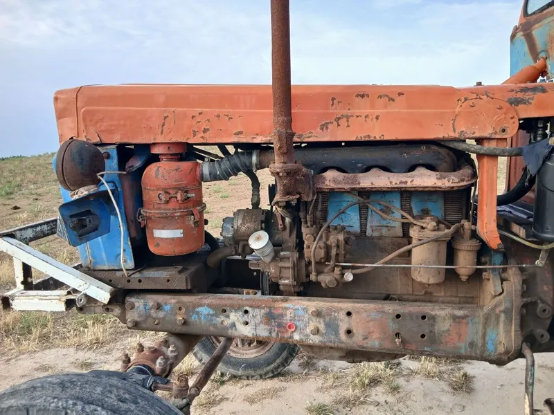 Traktor 28 va tilichka sotiladi narxi 40 million soʻm. Radnoy — фото 2
