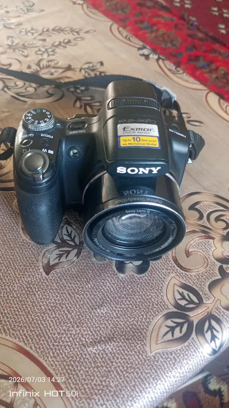 Продаётся фотоаппарат Sony hx1 4 Продаётся фотоаппарат Sony hx1 4