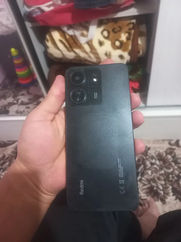 Продаётся Redmi 13C или обмен на 256 ГБ 4