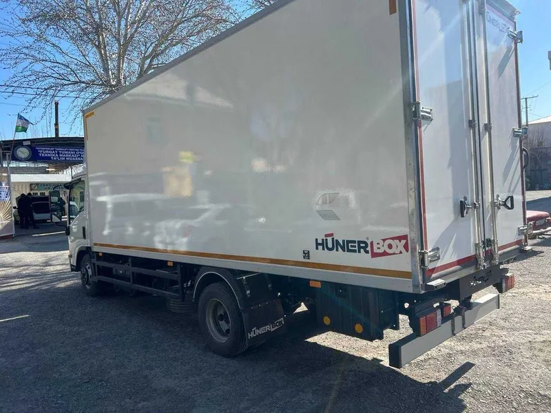 Isuzu moshnasi 2026 yil 2000 probeg — фото 1