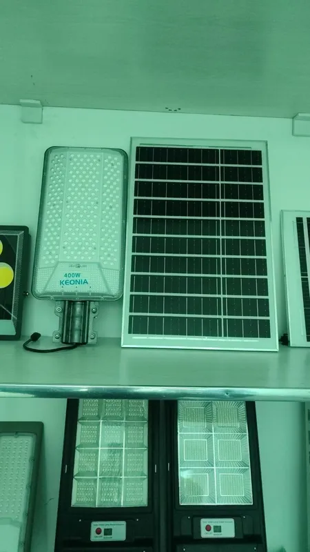 Солнечный прожектор лед, Солар лед 200w 300w 400w 600w quyosh panelli