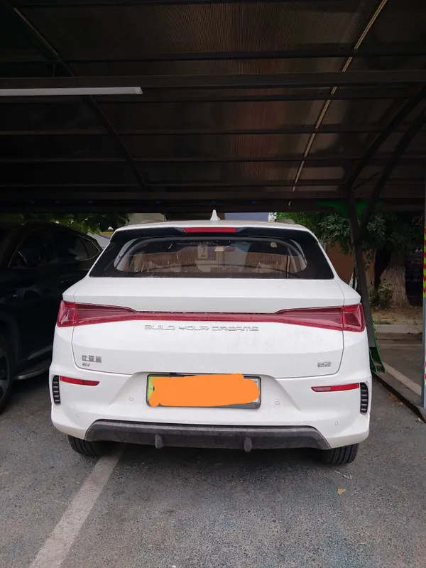 Продам машину byd e 2 2