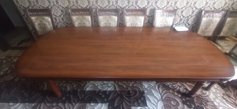 Стол со стульями 4