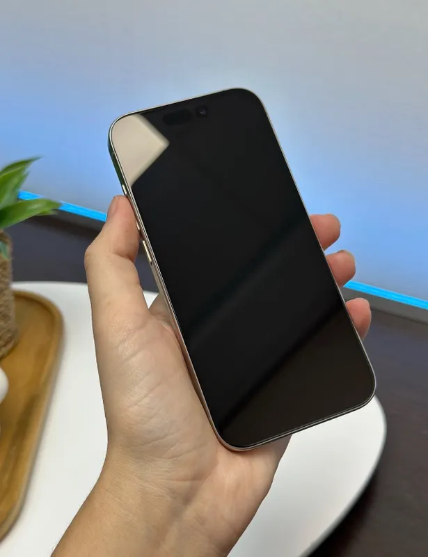 iPhone 15 Pro 256Gb Titan Akk: 84% Radnoy 2 iPhone 15 Pro 256Gb Titan Akk: 84% Radnoy 2