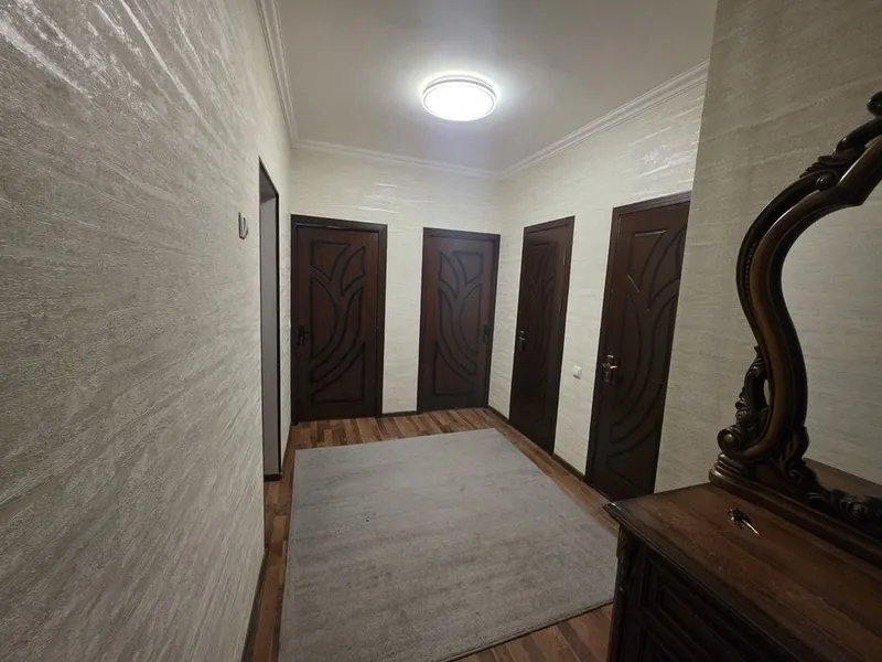 2-комнатная квартира, 60 м², 6/9 этаж (вторичка) 3 2-комнатная квартира, 60 м², 6/9 этаж (вторичка) 3