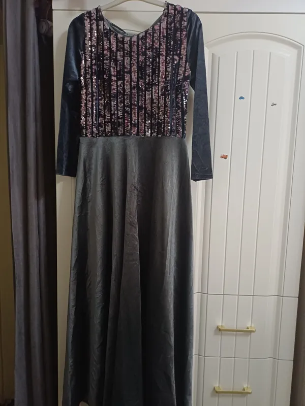 bayramlaga chiroyli libos