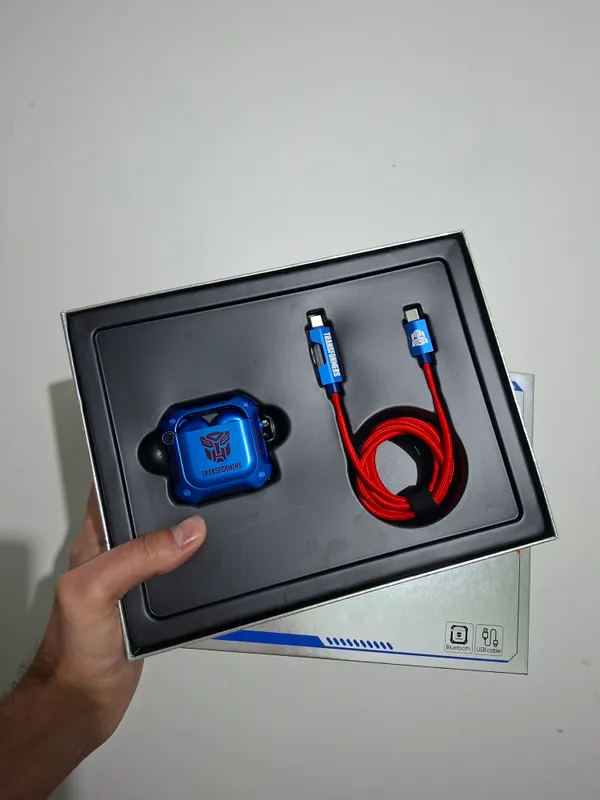 Tecno transformers earbuds 1 Tecno transformers earbuds 1