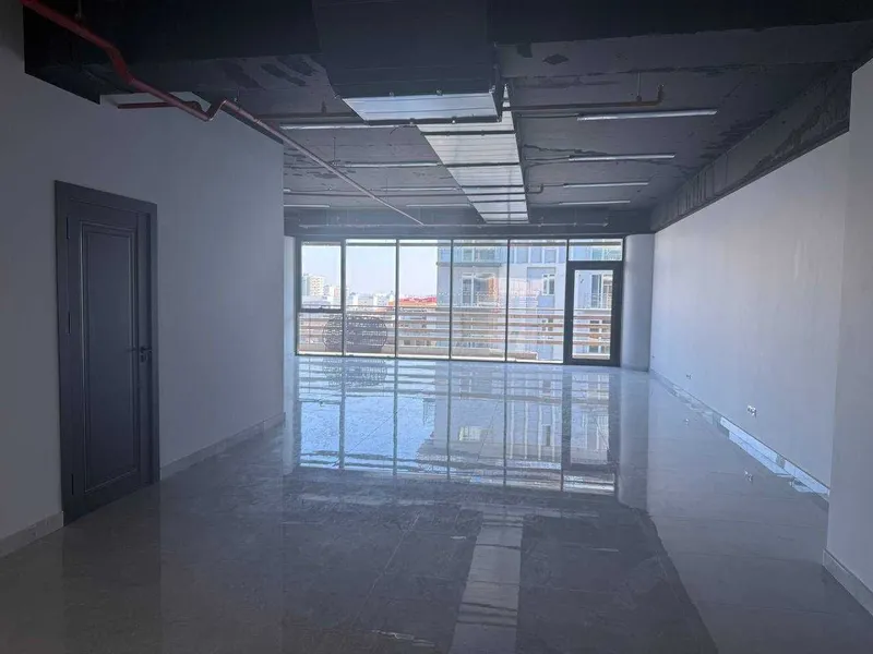 Современные офисы в бизнес-центре ZARAFSHAN CITY 471м² — фото 3