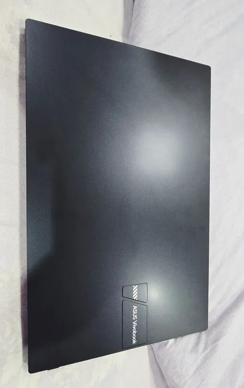 ASUS Vivobook 17.3
