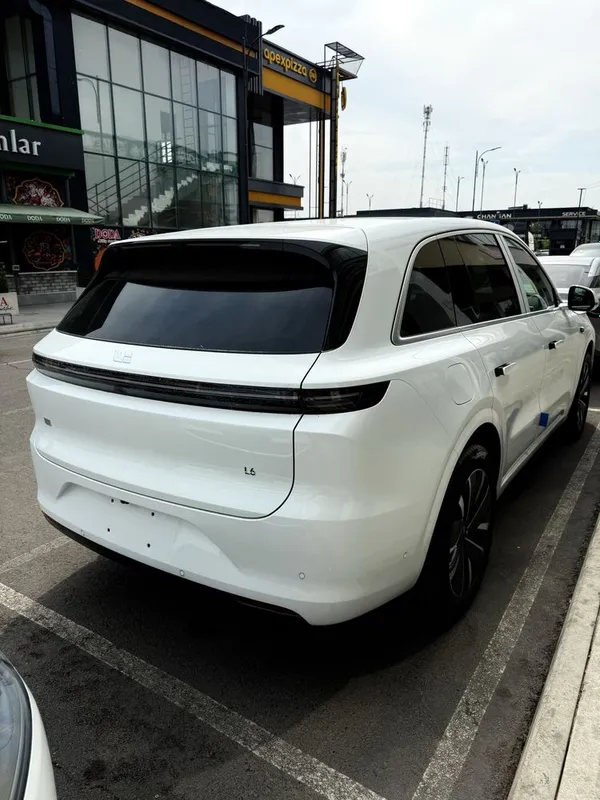 Lixiang L6 pro 2026 restaling — фото 1