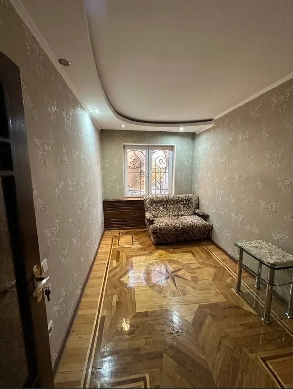 Продаётся 4-комнатная квартира, Яккасарайский район (ориентир: Korzinka МВД) — фото 2