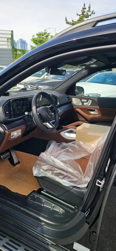 Mercedes-Benz GLS 450 4 Mercedes-Benz GLS 450 4
