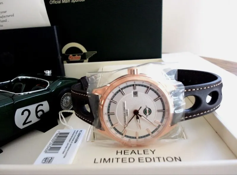 Швейцарские часы FREDERIQUE CONSTANT Vintage Rally Healey GMT — фото 6