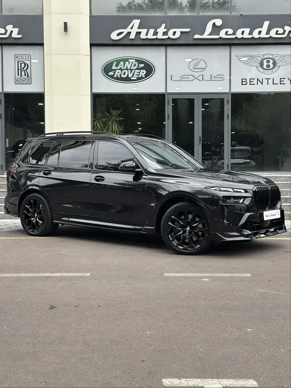 BMW X7 40i xDrive — фото 7