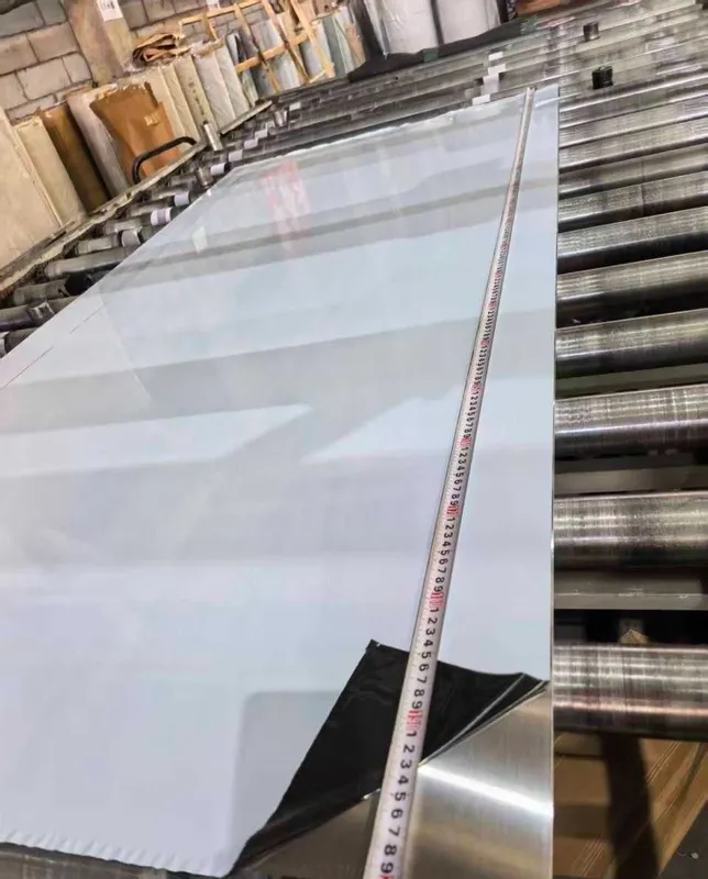 AISI 316L zanglamaydigan list, sovuq prokat, 2x1500x3000 mm, yaltiroq (2B) 1 AISI 316L zanglamaydigan list, sovuq prokat, 2x1500x3000 mm, yaltiroq (2B) 1