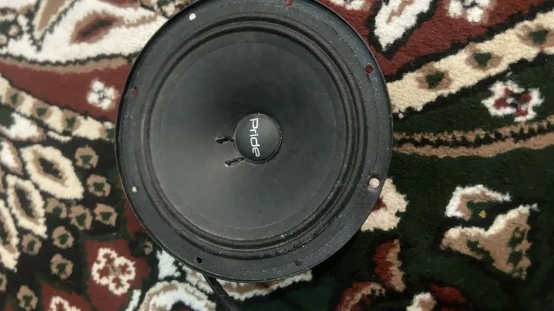 Mashina uchun audio sestema tesla manitorgayam ulasa boladi — фото 3