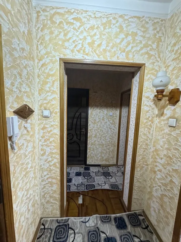 Юнусабад-13 МЕТРО 2 х комнатная квартира с обстановкой, семейным — фото 5