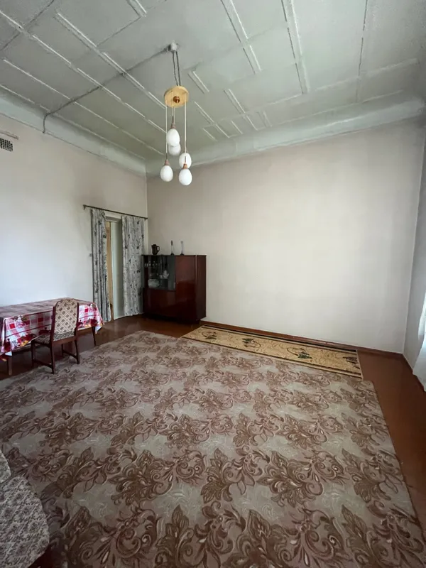 Продается квартира центр Самарканд 5