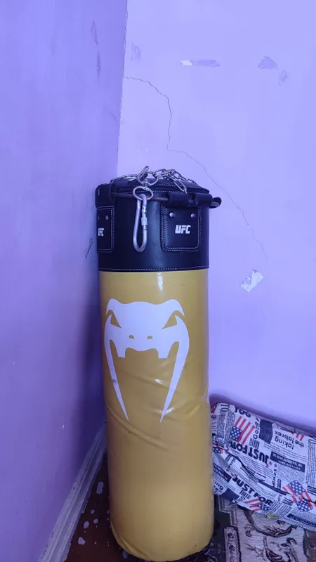 Meshok sotiladi 1 metrli 1 Meshok sotiladi 1 metrli 1