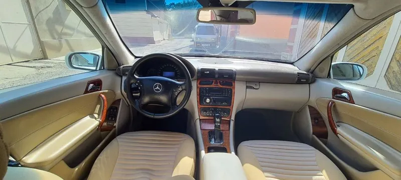 Mersades benz srochniga