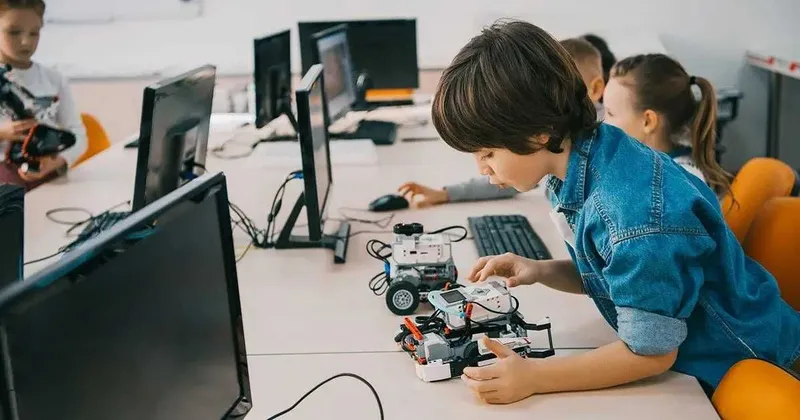 Individual - IT Robototexnika darslari 7 yoshdan