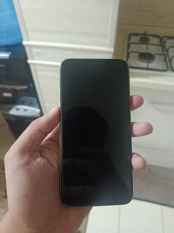 iPhone XS 64 ГБ 3 iPhone XS 64 ГБ 3