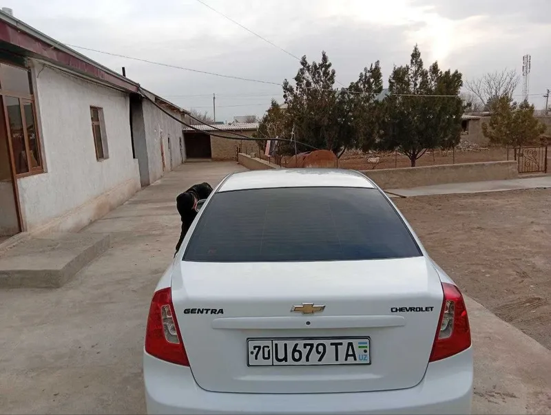 chevrolet GENTRA 3 chevrolet GENTRA 3
