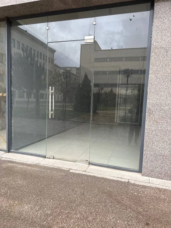 Продаётся магазин в центре города Янгиюль 5 Продаётся магазин в центре города Янгиюль 5