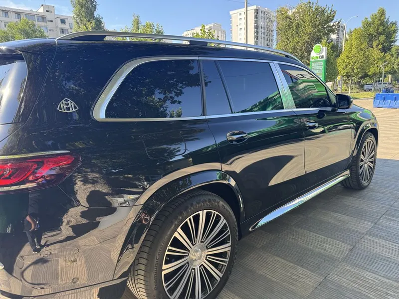 Mersedes benz GLS 600 Maybach 2 Mersedes benz GLS 600 Maybach 2