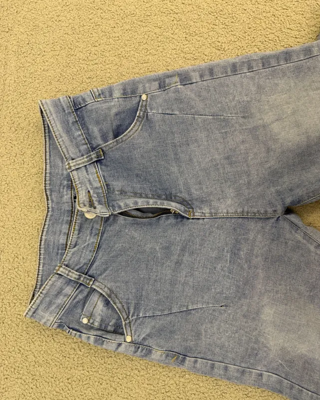 Yangi skinny jinsi shimlar, 34–36 o‘lcham, cho‘ziladi 2 Yangi skinny jinsi shimlar, 34–36 o‘lcham, cho‘ziladi 2