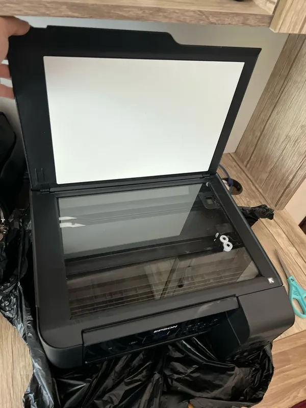 Printer sotiladi, EPSON L3160 modeli 2 Printer sotiladi, EPSON L3160 modeli 2