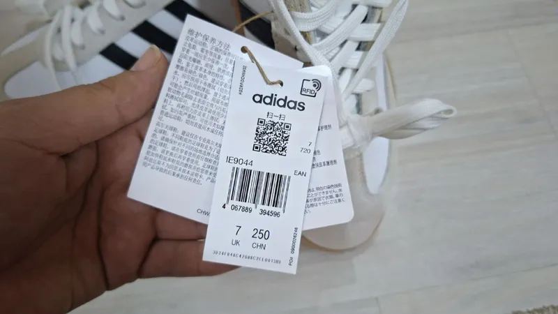 Продаются кроссовки "Adidas" (оригинал) — фото 3