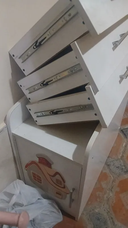 Eski beu mebellar sotiladi