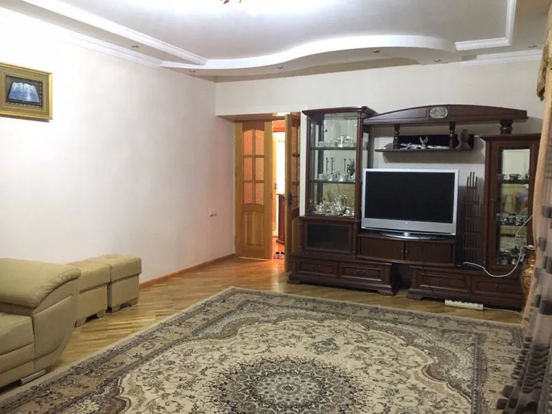 Дружба Банксквая 4/4/5 Квартира В Аренду — фото 1