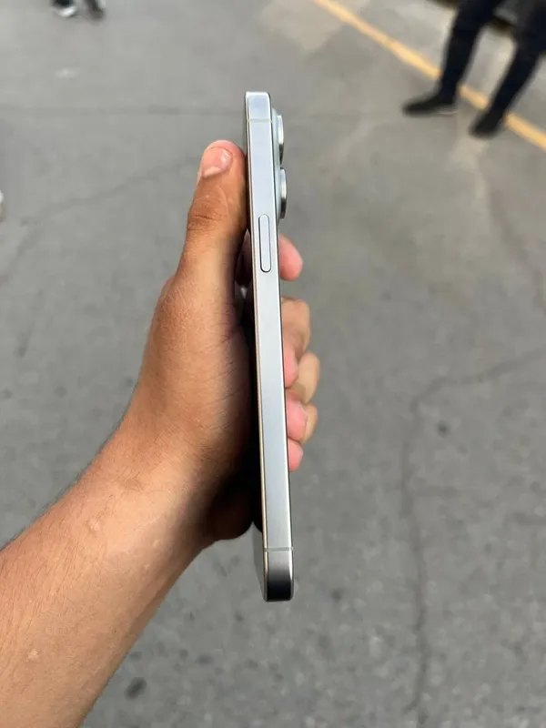 iPhone 15 Pro Max — фото 3