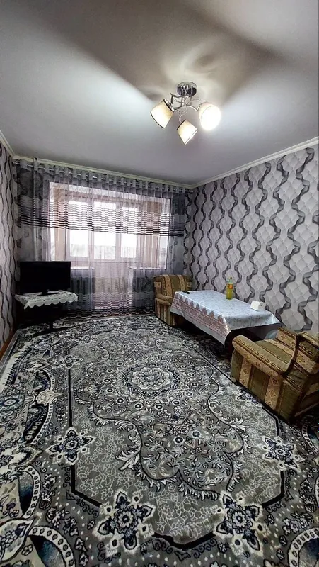 Аренда квартира город Чирчик 1-микрорайоне На Октябре