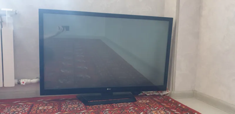 LG televizor 42 li