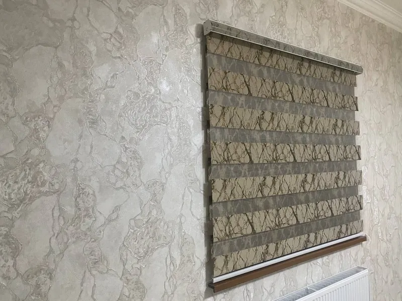 Rom eshik oynalarini tosuvchi jalyuzi pardalar — фото 4