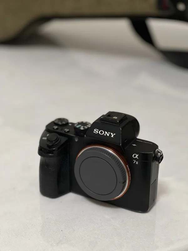 Sony A7II Body. Professional Full Frame kamera sotiladi — фото 1
