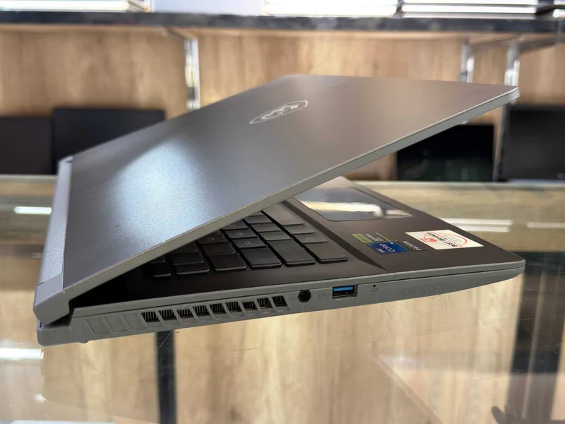 MSI Thin 15 B13VE Core i5-13420H ram 16 ssd 512 NVIDIA RTX 4050 6GB — фото 1