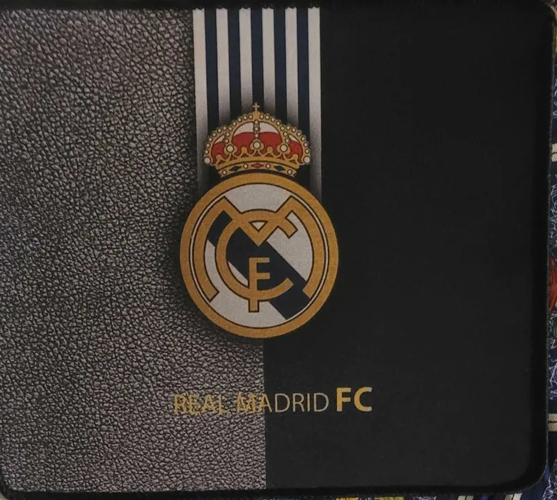 Kompyuter sinqonchasi uchun Real Madrid logotipli kovrik 1