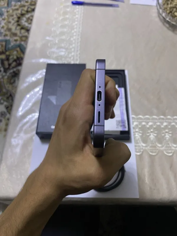Samsung S24 FE kam ishlatilgan 8