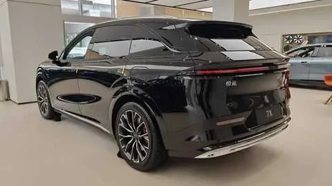Zeekr 7x 705 AWD boshlangich 30% tolov bilan nasiya savdo asosida 2