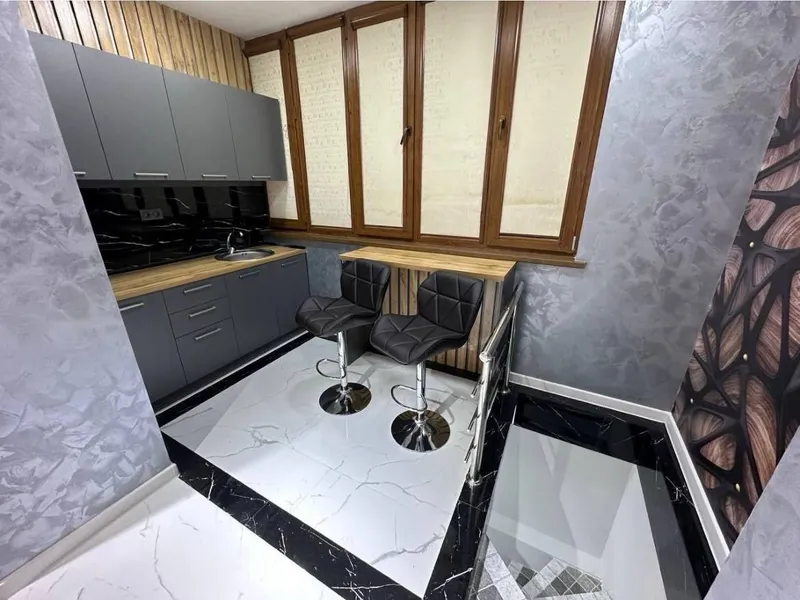 Юнус-Абад Ц4 Ор-р: Централ-4 1-линия 93кв + 12кв подвал Евроремонт — фото 5