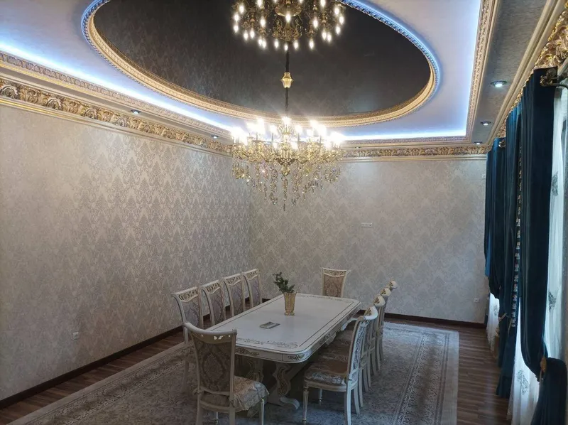 6 xonali kvartira, 200 m2, Yakkasaroy 4