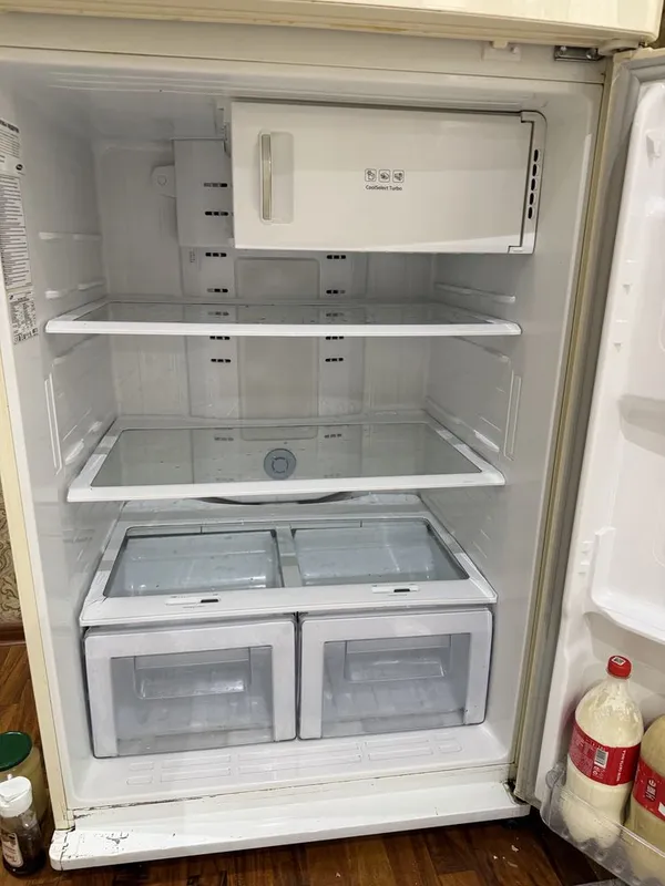 Холодильник Samsung 4 Холодильник Samsung 4